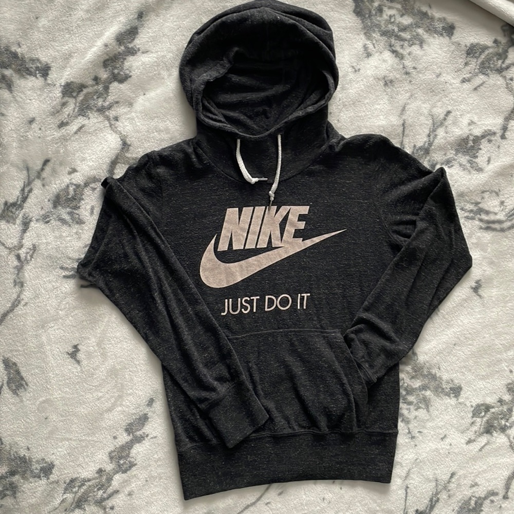 Vintage Nike Hoodie - Pull Over - For Women